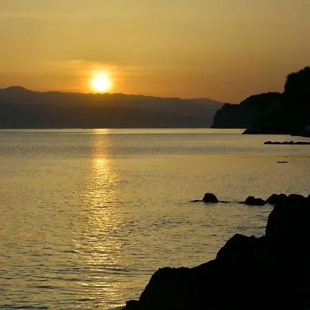 Дом отдыха Ariadni House *